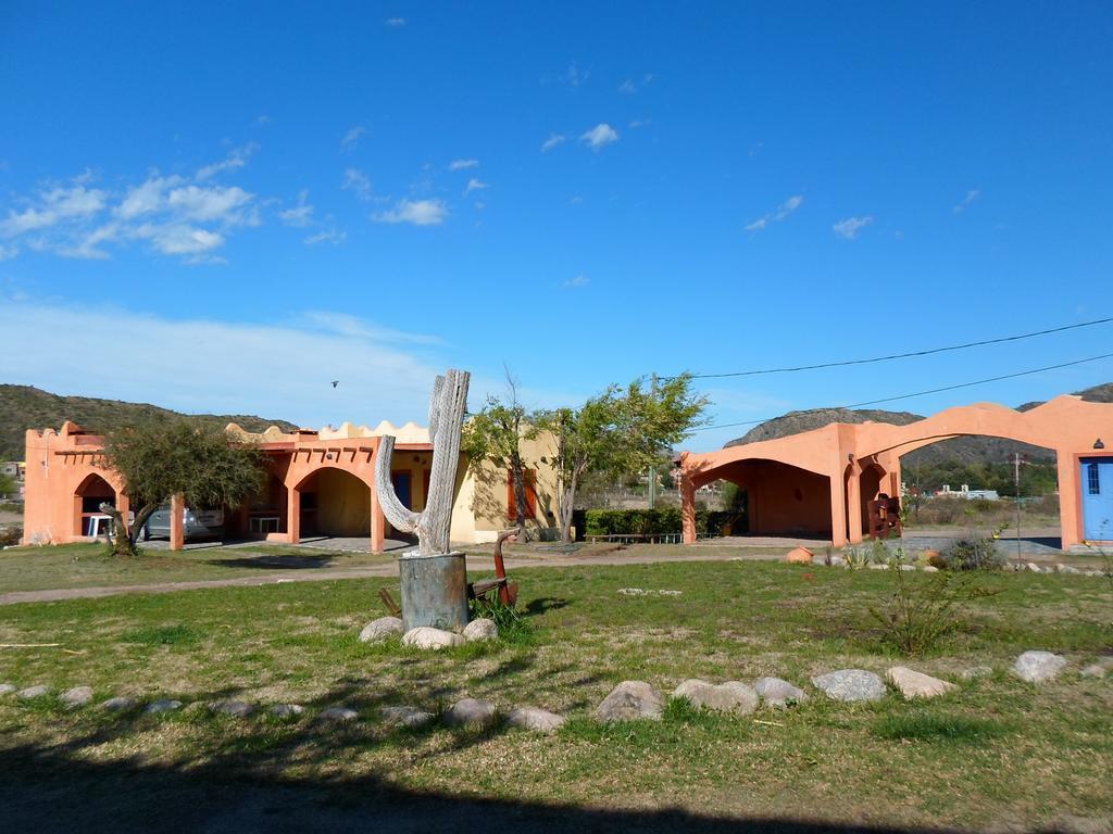 Complejo Ramadas Potrero de los Funes Exteriör bild